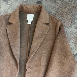 H&M women’s Tan Long Coat (sz 0)